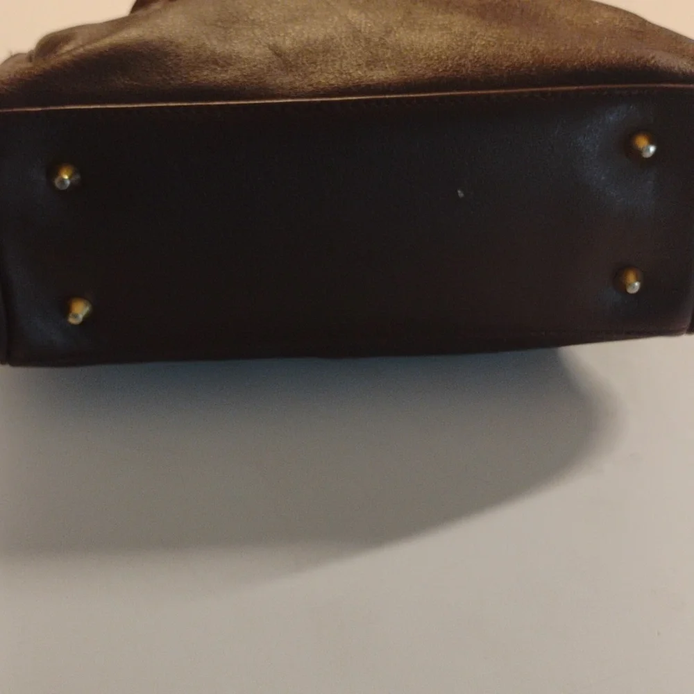 Aigner Vintage Purse - Picture 2 of 6